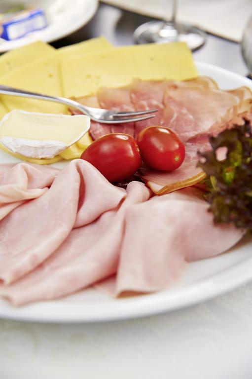Gasthaus Huwer برنكاستيل كويس المظهر الخارجي الصورة
